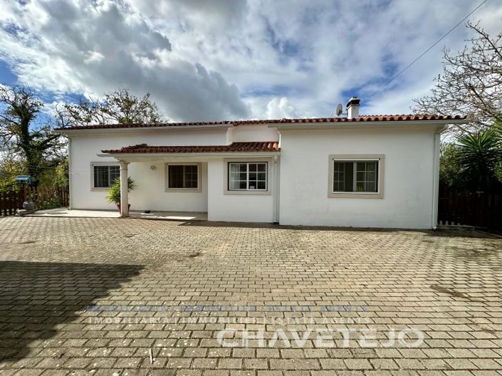 Image No.5-4 Bed House for sale