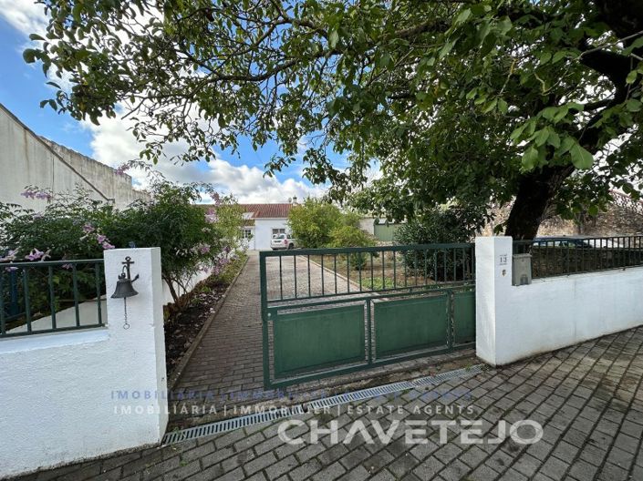 Image No.57-4 Bed House for sale