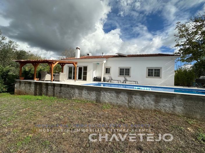 Image No.7-4 Bed House for sale