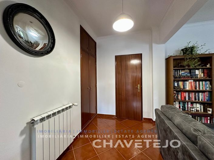 Image No.9-4 Bed House for sale