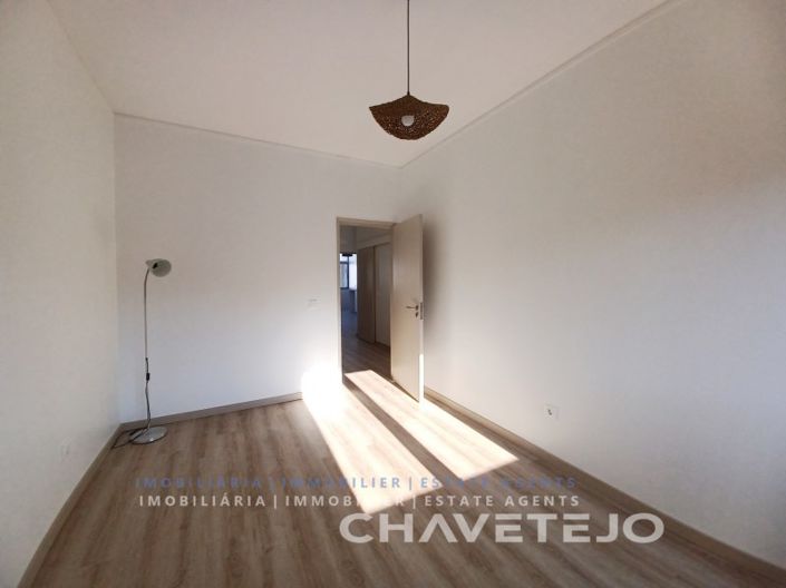 Image No.10-Appartement de 2 chambres à vendre à Tomar