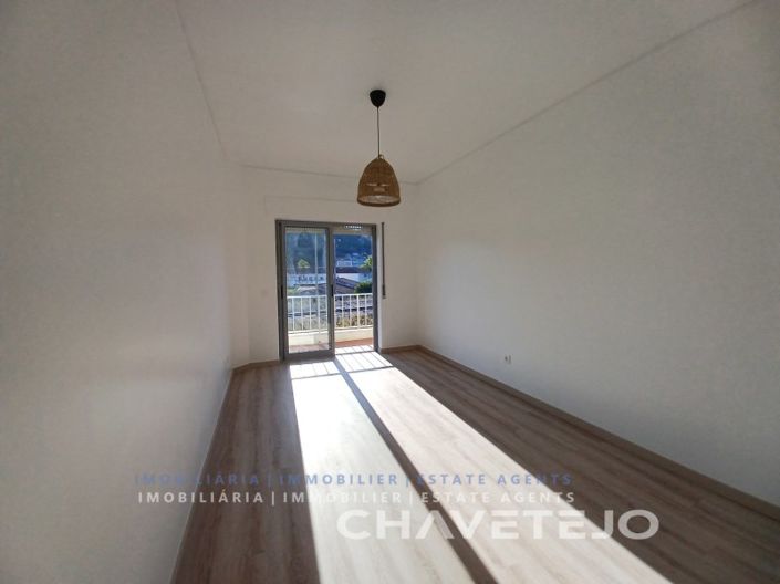 Image No.8-Appartement de 2 chambres à vendre à Tomar