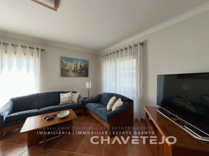 Image No.11-3 Bed House for sale