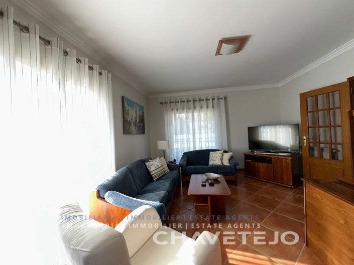 Image No.12-3 Bed House for sale