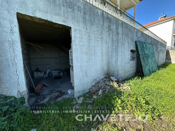 Image No.33-3 Bed House for sale