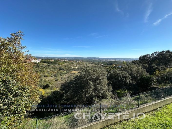 Image No.37-3 Bed House for sale