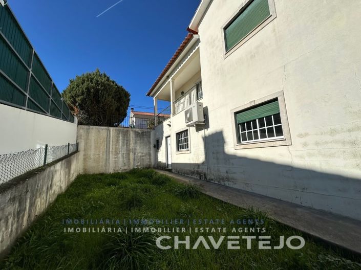 Image No.5-3 Bed House for sale