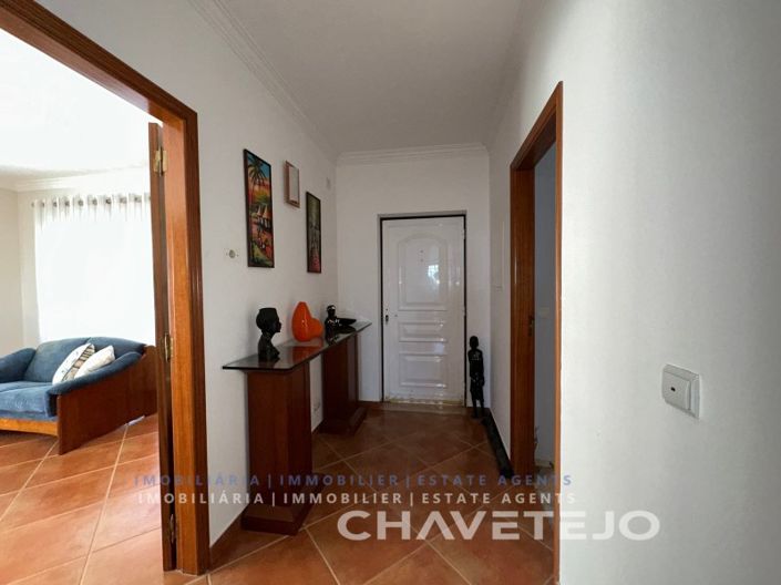 Image No.6-3 Bed House for sale