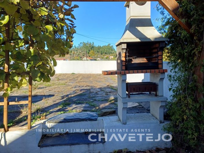 Image No.8-Farmhouse for sale