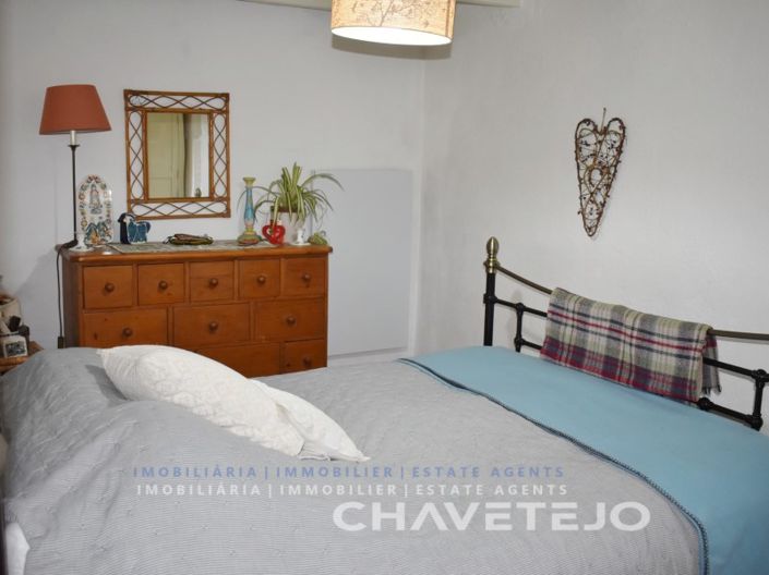 Image No.14-2 Bed House for sale