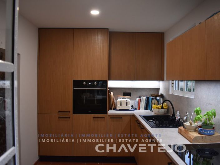 Image No.15-2 Bed House for sale