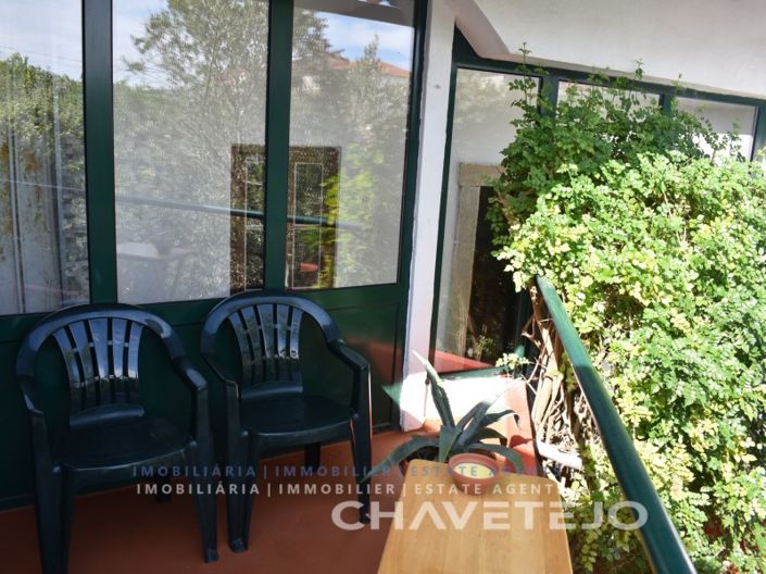 Image No.25-2 Bed House for sale