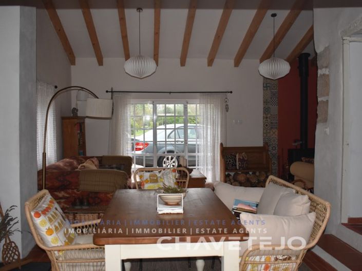 Image No.5-2 Bed House for sale