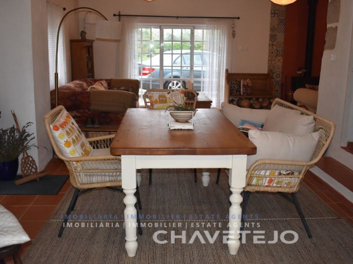 Image No.7-2 Bed House for sale