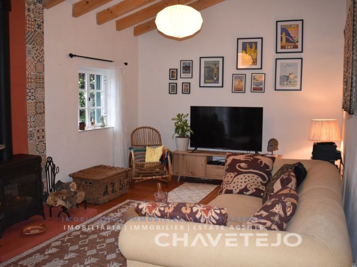 Image No.8-2 Bed House for sale