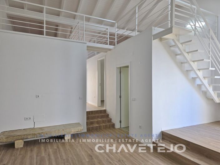 Image No.10-2 Bed House for sale