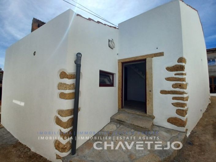 Image No.2-Maison de 2 chambres à vendre à Tomar