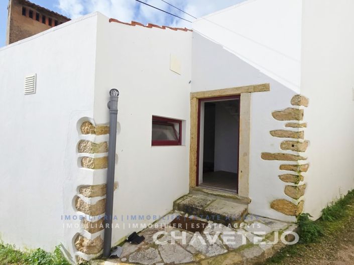 Image No.23-2 Bed House for sale
