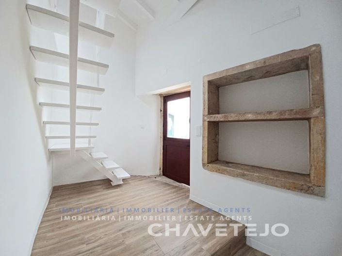 Image No.5-Maison de 2 chambres à vendre à Tomar