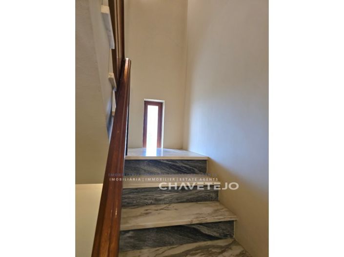 Image No.29-4 Bed House for sale