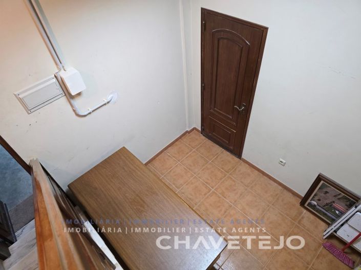 Image No.32-4 Bed House for sale
