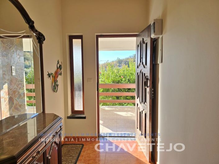 Image No.7-4 Bed House for sale