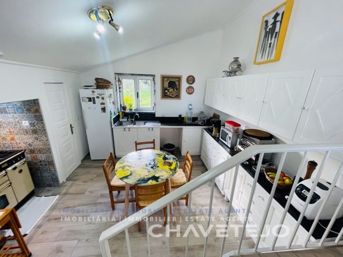 Image No.10-3 Bed House for sale