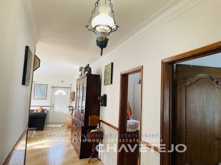 Image No.13-3 Bed House for sale