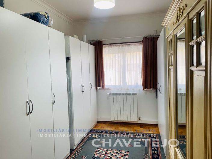 Image No.14-3 Bed House for sale