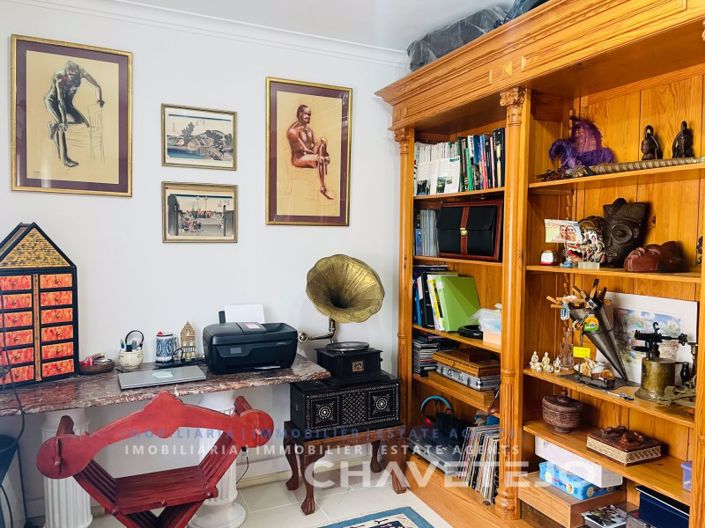 Image No.16-3 Bed House for sale