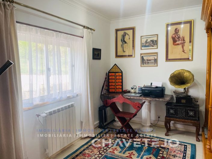 Image No.17-3 Bed House for sale