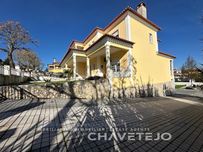 Image No.51-4 Bed House for sale