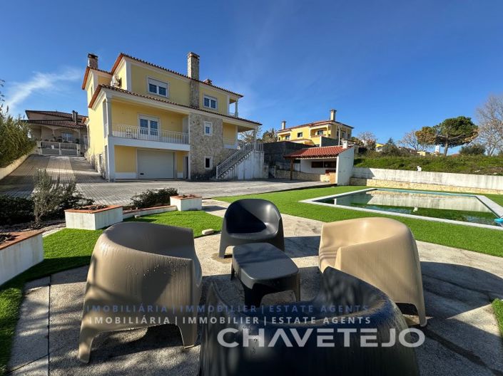 Image No.60-4 Bed House for sale