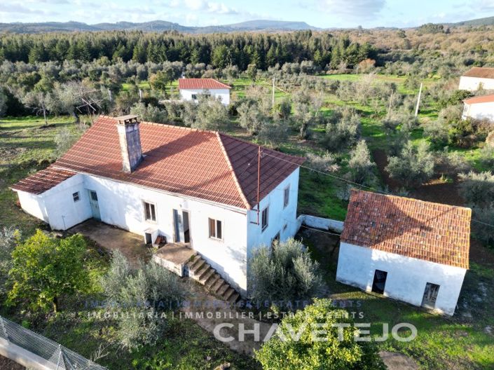 Ferreira do Zêzere, House