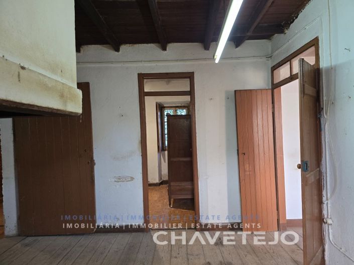 Image No.11-3 Bed House for sale