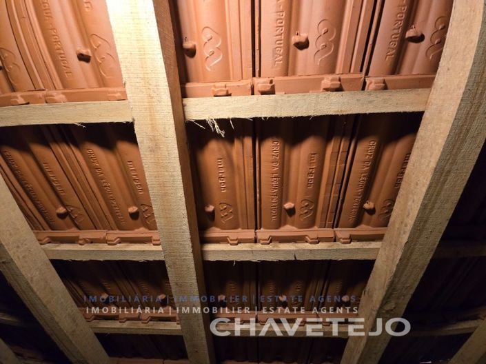 Image No.18-3 Bed House for sale