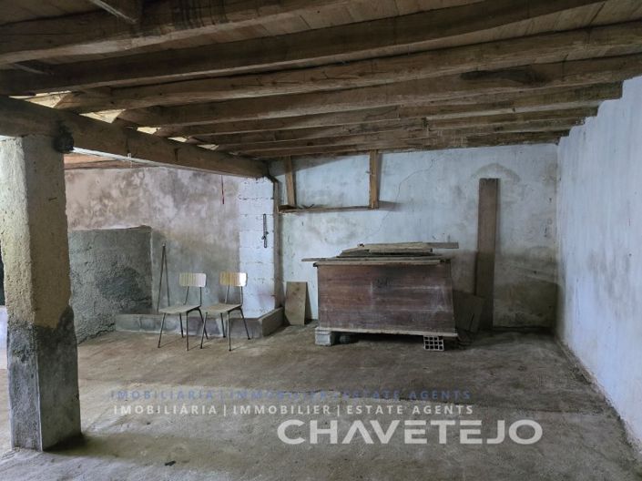 Image No.25-3 Bed House for sale