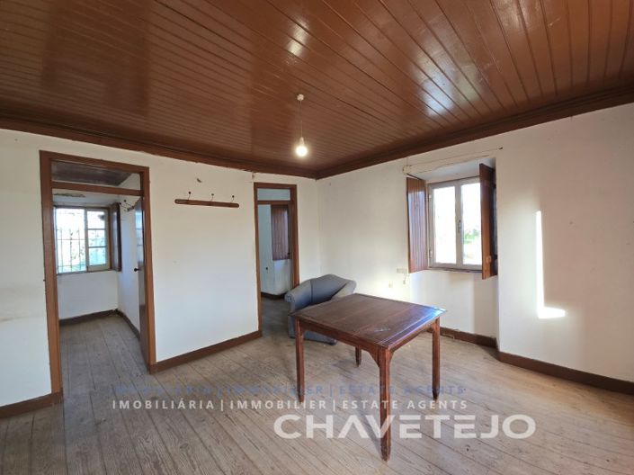 Image No.6-3 Bed House for sale