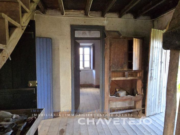 Image No.19-3 Bed House for sale