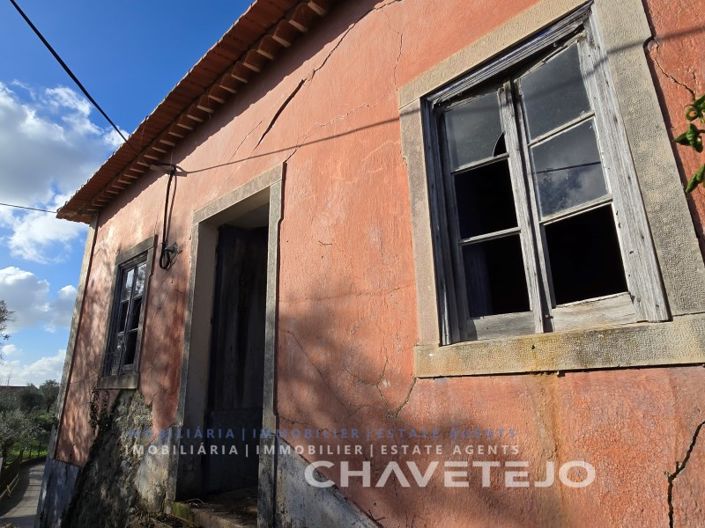 Image No.25-3 Bed House for sale