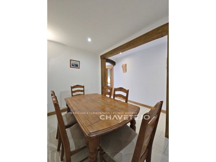 Image No.18-3 Bed House for sale