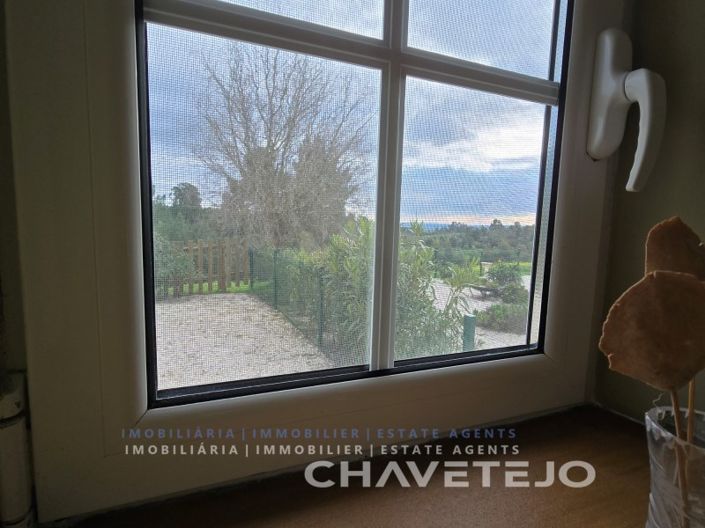 Image No.25-3 Bed House for sale