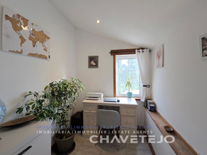 Image No.30-3 Bed House for sale