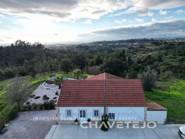 Image No.3-3 Bed House for sale