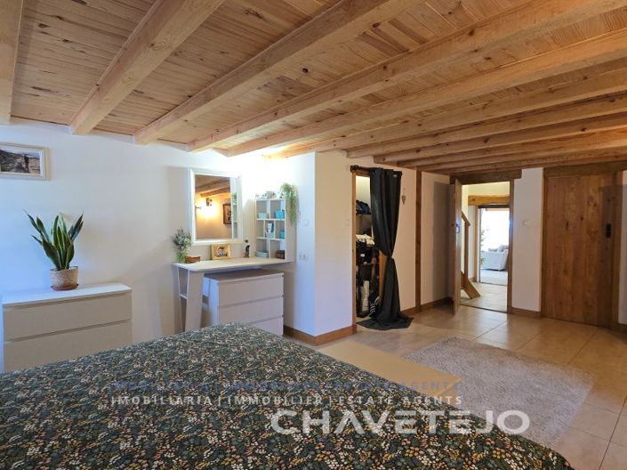 Image No.52-3 Bed House for sale