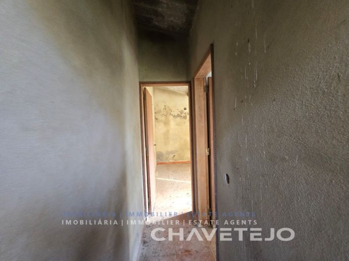 Image No.15-House for sale