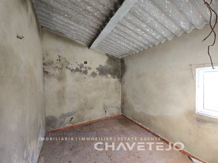 Image No.17-House for sale