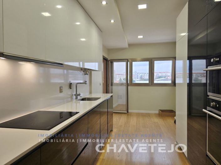 Image No.5-3 Bed Apartment for sale