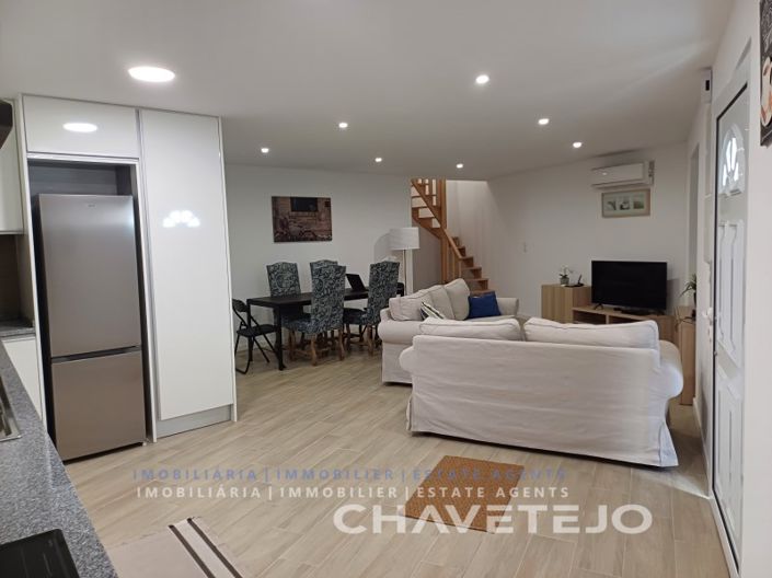 Image No.13-3 Bed House for sale