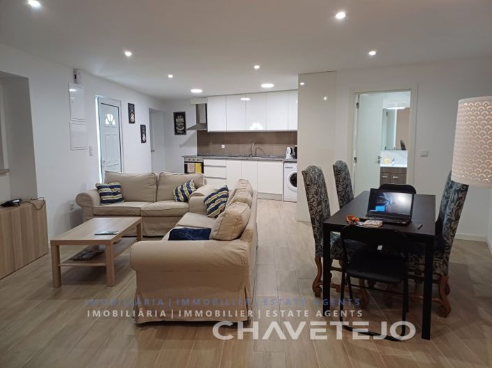 Image No.17-3 Bed House for sale